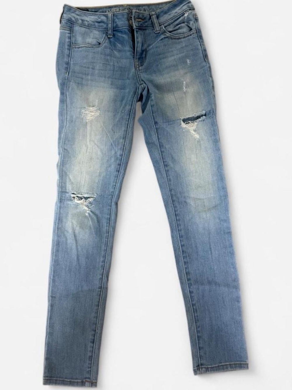 American Eagle Outfitters Light Blue Distressed Skinny Jeans